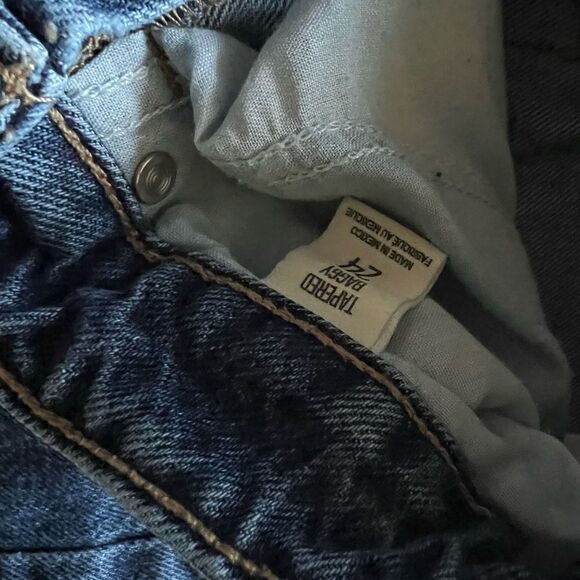 BDG Tapered Baggy Dark Wash Distressed Jeans Size 24 - Picture 12 of 12